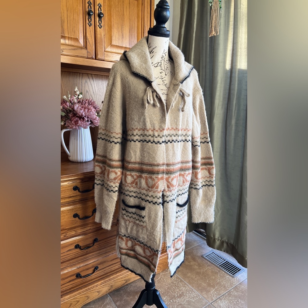 NWT Lavender Tribe Design Co. Hooded Sweater Cardigan with Native Aztec Design